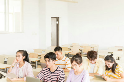 華東師范大學在職研究生 華東師范大學在職研究生